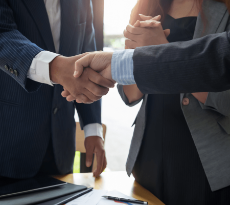 selling businesses-min selling businesses-min
